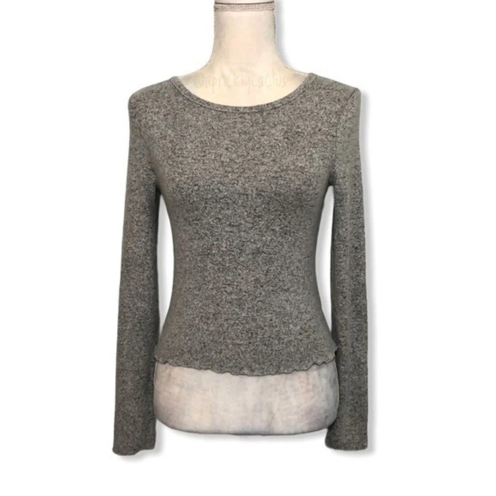 NWOT Gray Long Sleeved Lettuce Ruffle Babydoll Top